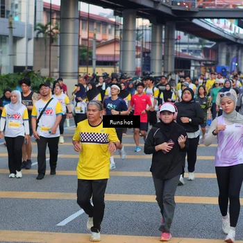 Runner Photo 5036354