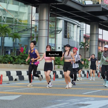 Runner Photo 5036365