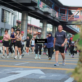 Runner Photo 5036373