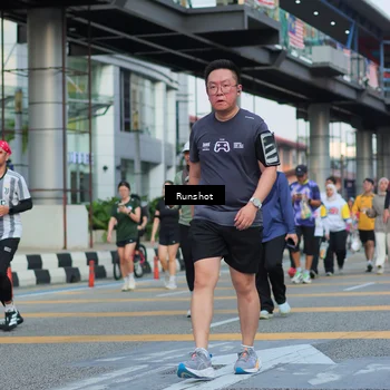 Runner Photo 5036377
