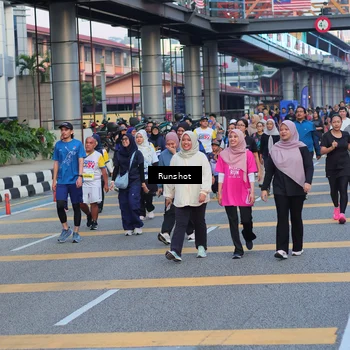 Runner Photo 5036390