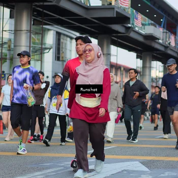 Runner Photo 5036400