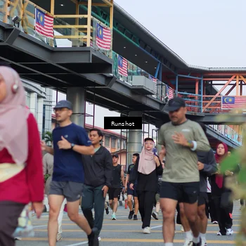 Runner Photo 5036403