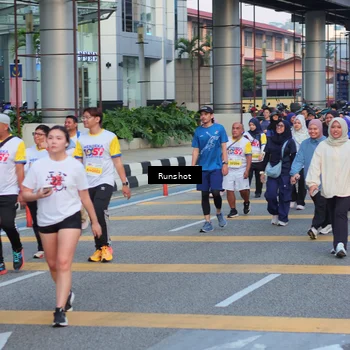 Runner Photo 5036411