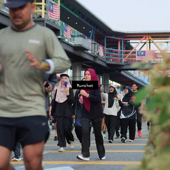 Runner Photo 5036413