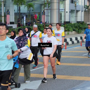 Runner Photo 5036431