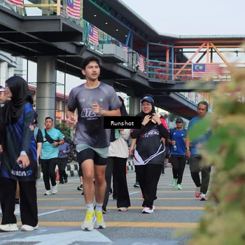 Runner Photo 5036447