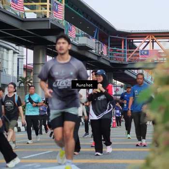 Runner Photo 5036450