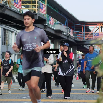 Runner Photo 5036453