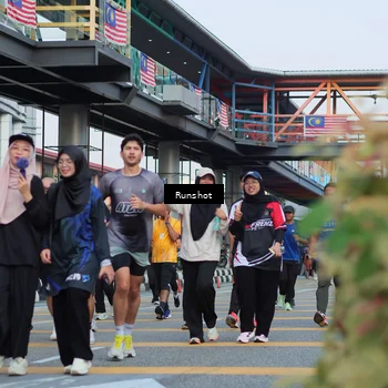 Runner Photo 5036460