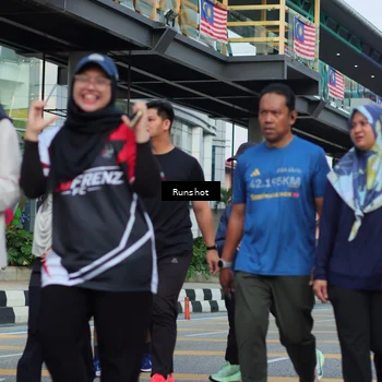 Runner Photo 5036491