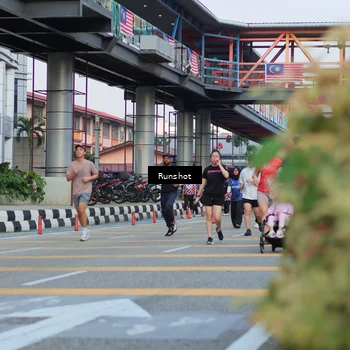 Runner Photo 5036517