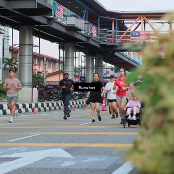 Runner Photo 5036525