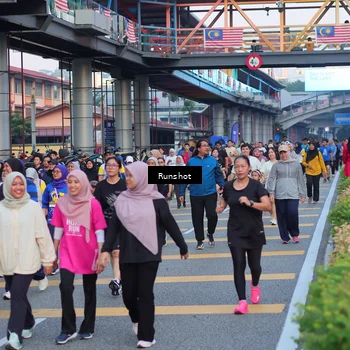 Runner Photo 5036543