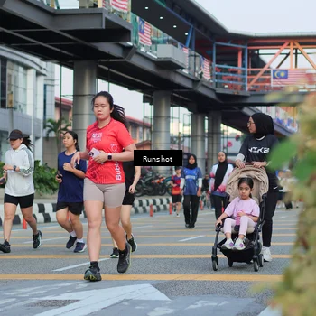 Runner Photo 5036546