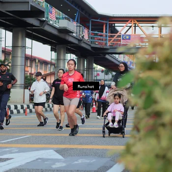 Runner Photo 5036549
