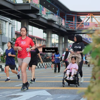 Runner Photo 5036552