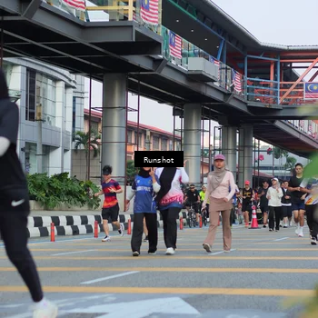 Runner Photo 5036585