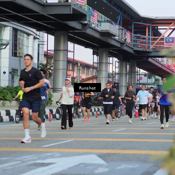Runner Photo 5036615
