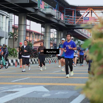 Runner Photo 5036630