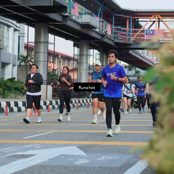 Runner Photo 5036633