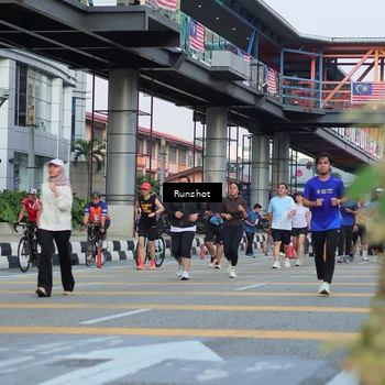 Runner Photo 5036634