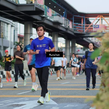 Runner Photo 5036642