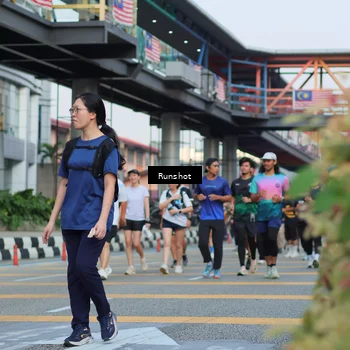 Runner Photo 5036660