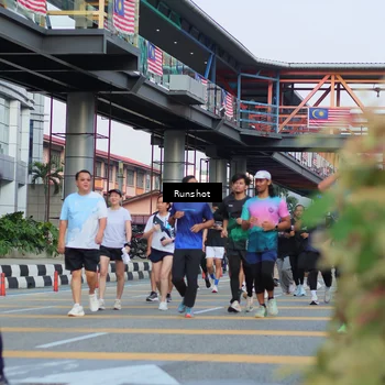 Runner Photo 5036665