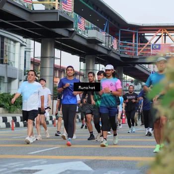 Runner Photo 5036673