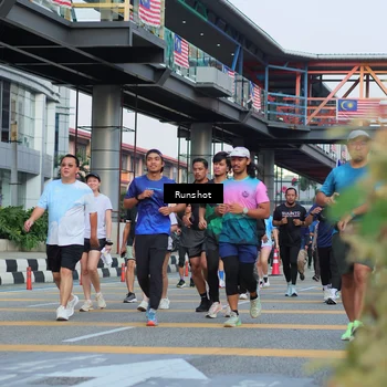 Runner Photo 5036676