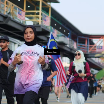 Runner Photo 5036702