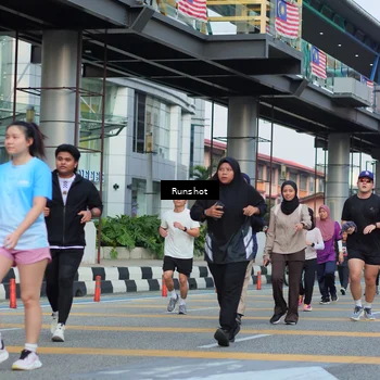 Runner Photo 5036729