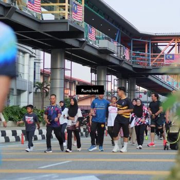 Runner Photo 5036759