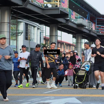 Runner Photo 5036800