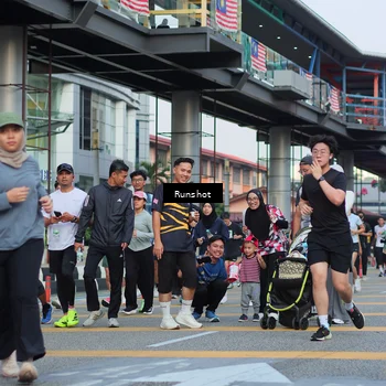 Runner Photo 5036801