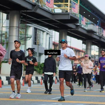 Runner Photo 5036871