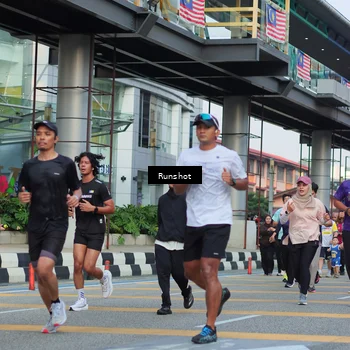Runner Photo 5036874