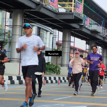Runner Photo 5036879