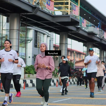 Runner Photo 5036892
