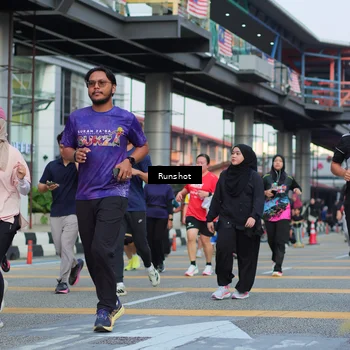Runner Photo 5036901