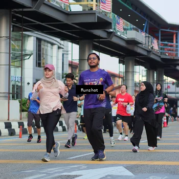 Runner Photo 5036912