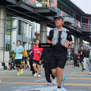 Runner Photo 5036913