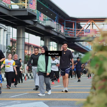 Runner Photo 5036949
