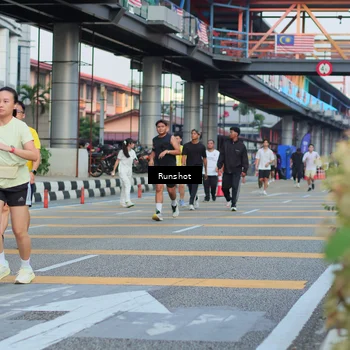 Runner Photo 5037014
