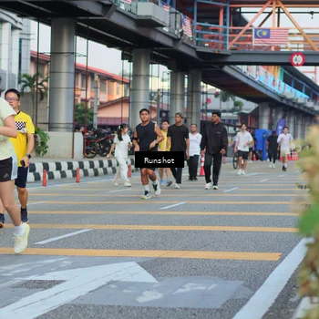 Runner Photo 5037015