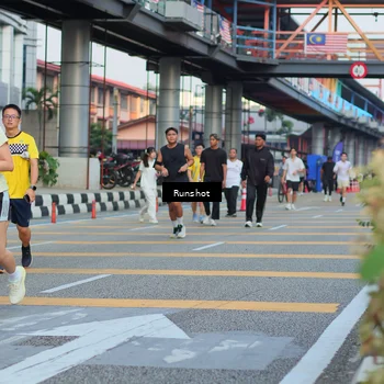 Runner Photo 5037016