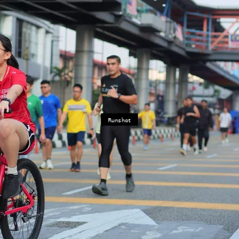 Runner Photo 5037018