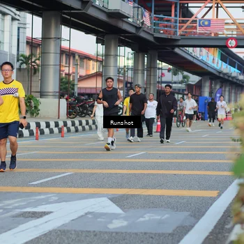 Runner Photo 5037033