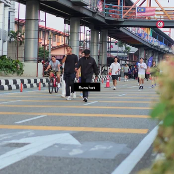 Runner Photo 5037051